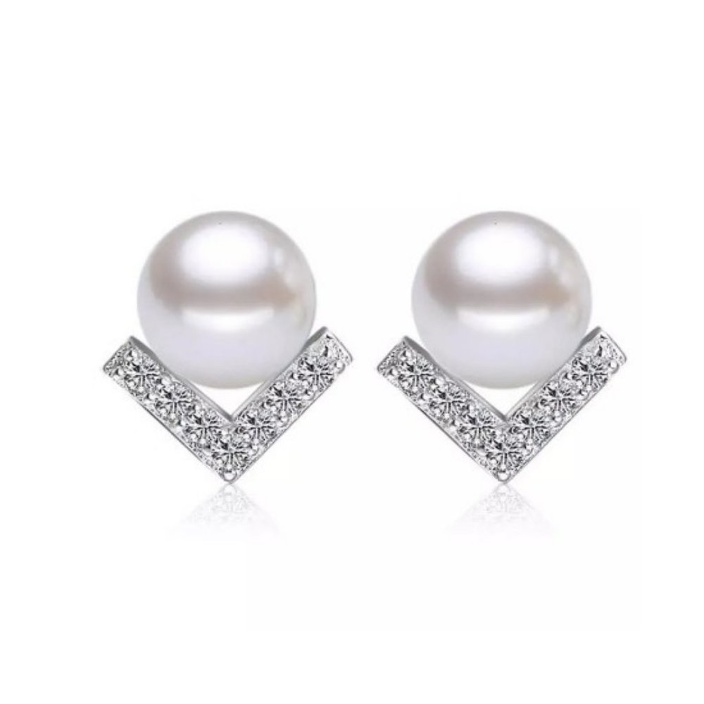 NEW Sterling Silver PEARL Shevron Earrings
